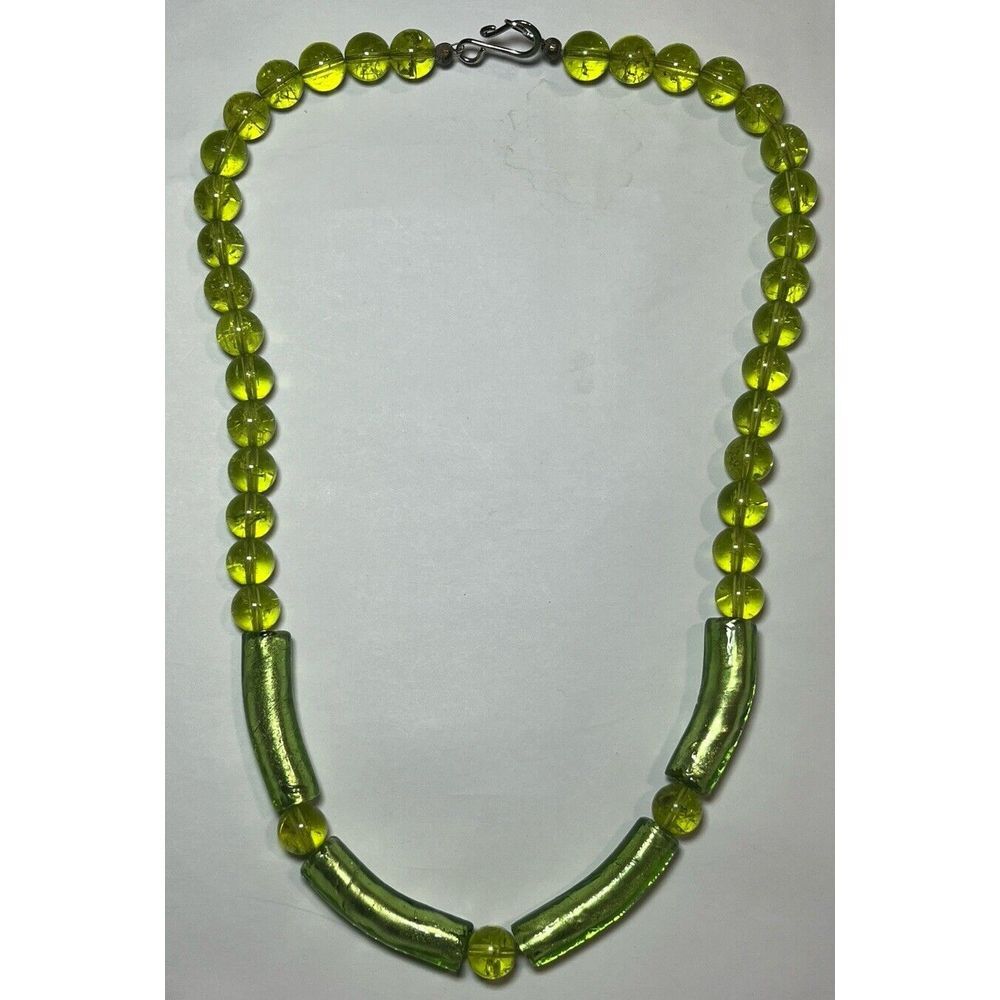 Vintage Green Glass Bead Necklace – Unique Design, Hand-Blown Beads, Hook Clasp